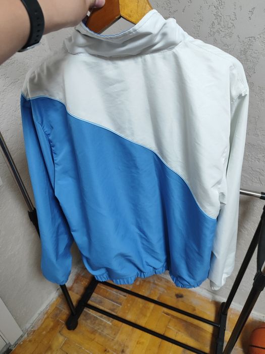 Біло-синя спортивка від бренду локост