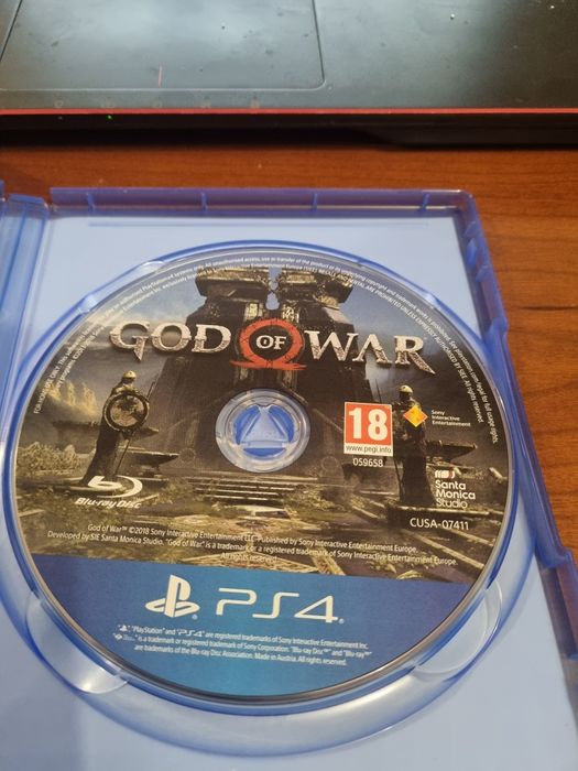 Ps4 god of war- versão português