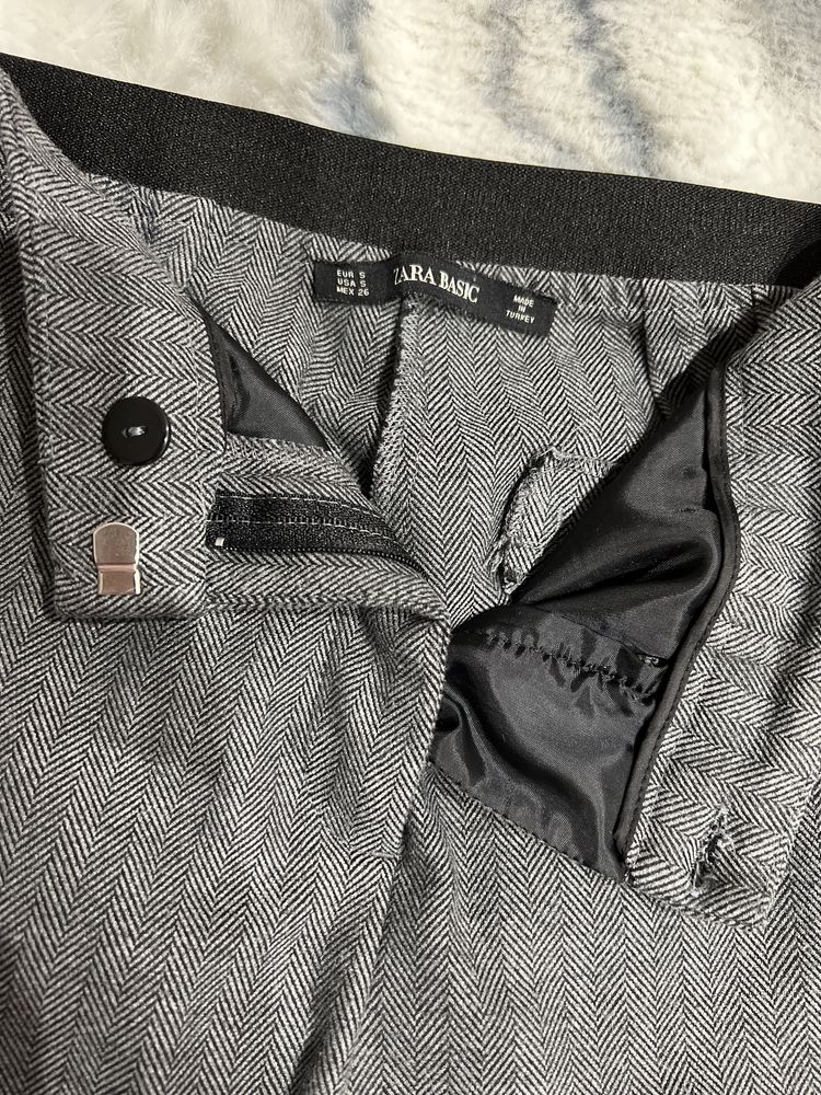 Жіночі брюки Zara Basic