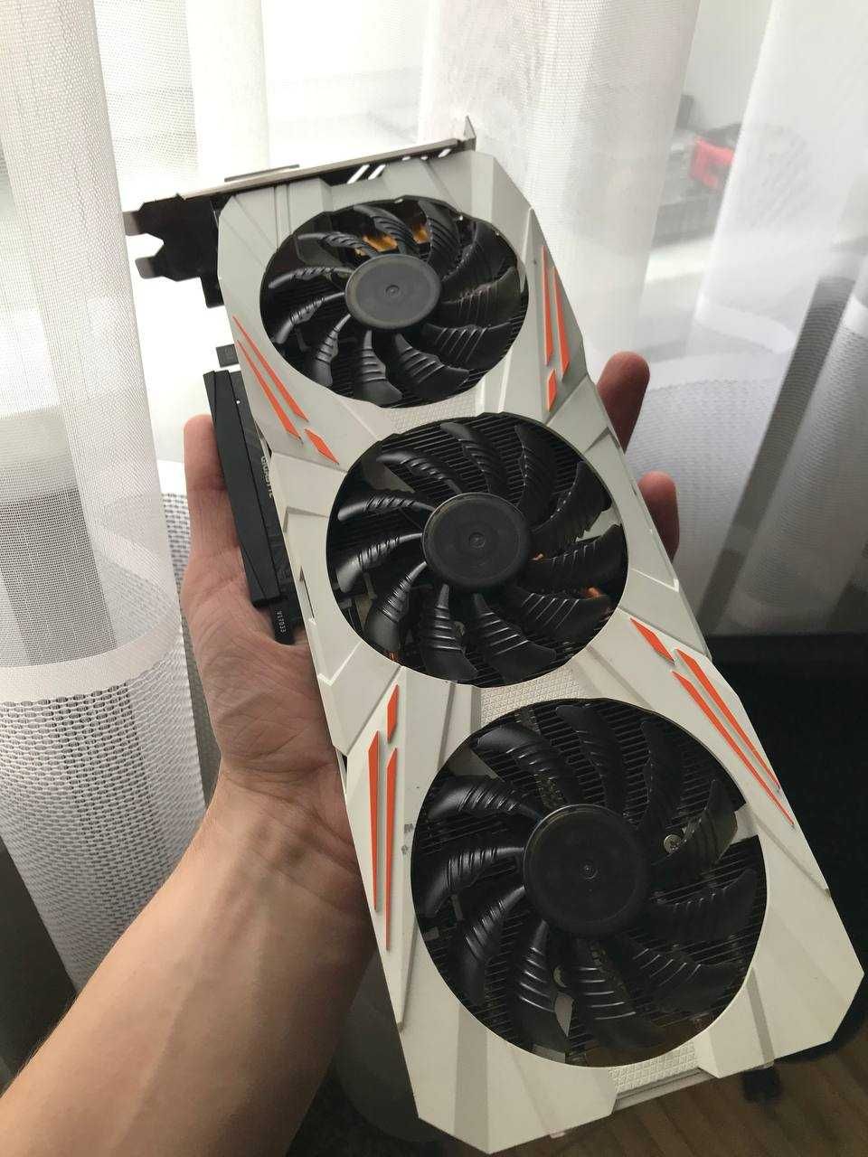 1080 ti (Geforce GTX Gaming OC 11gb)