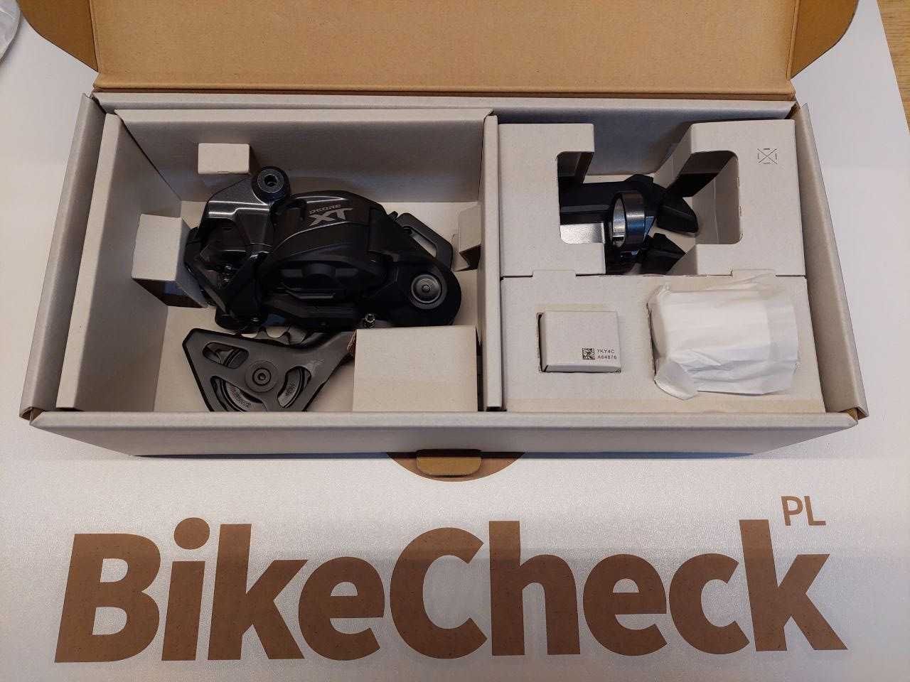 Zestaw Shimano XT Di2 kit, obejma gs pod 9-45 nowy, bateria ładowarka