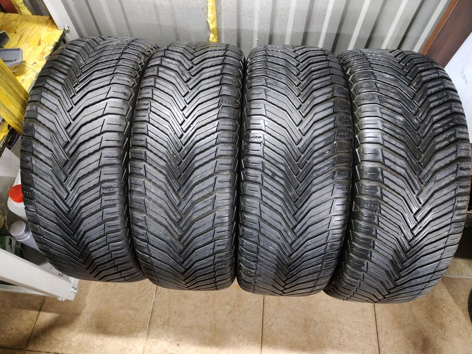 Opony całoroczne Michelin CrossClimate 2, 205/45 r17