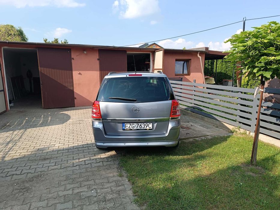 Opel Zafira 1.8 7-osobowy