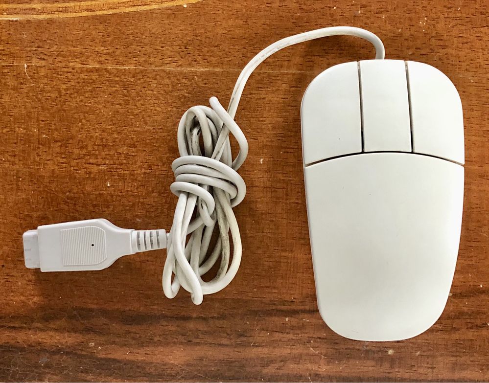 Stara myszka 3 przyciski kulka DB 9 retro komputer PC na kabel Windows