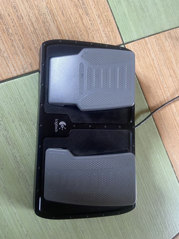 Руль Logitech(R)