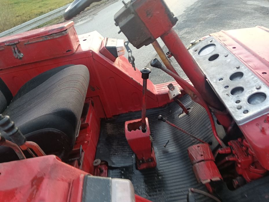 Władimirec T25 Zarejestrowany Nowe Opony Władymirec Sprawny Transport