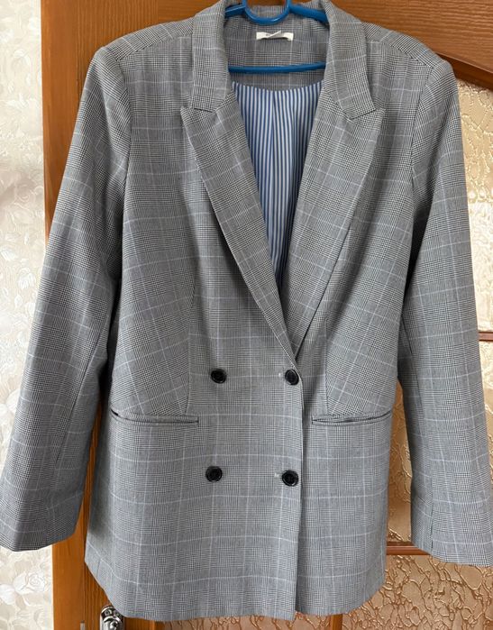 Жіночий жакет Ostin