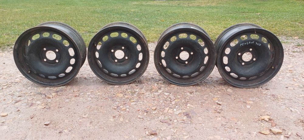 Felgi 4x108  Peugeot i Citroen 308/207 2 Komplety
