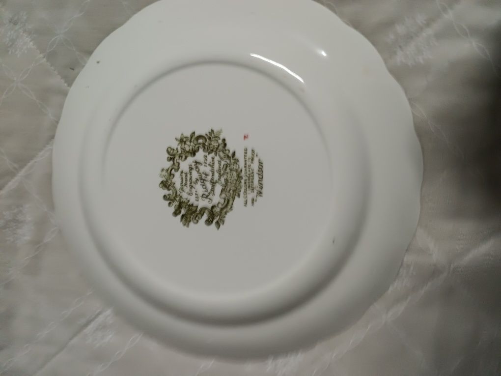 Pratos ingleses em verde