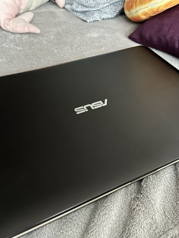 ноутбук ASUS X540YA