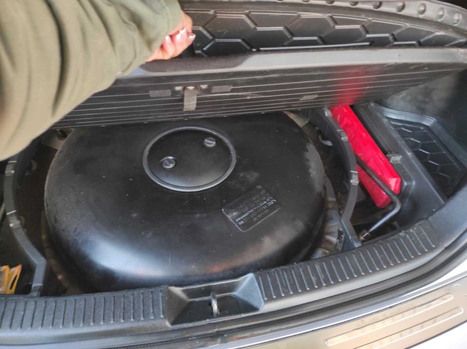 Продам МАЗДУ 2008р