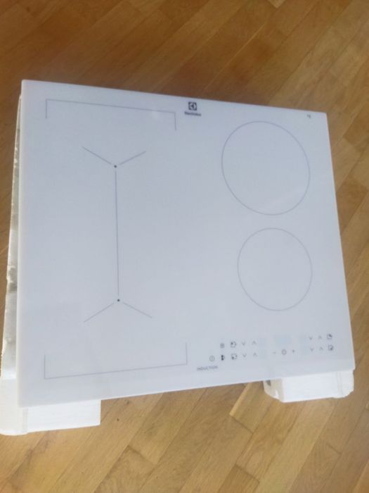 Индукционная варочная поверхность