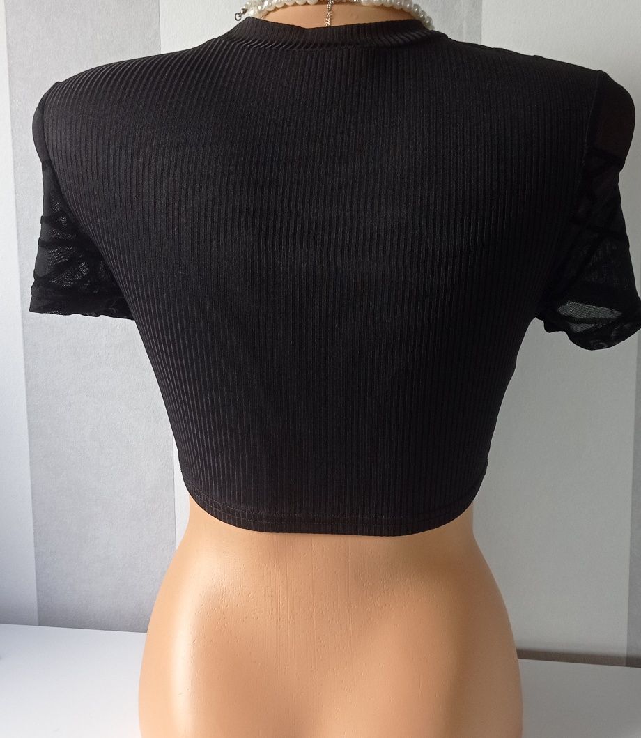 Bluzka czarna prążkowna odkryty dekolt crop top z siateczką Shein M