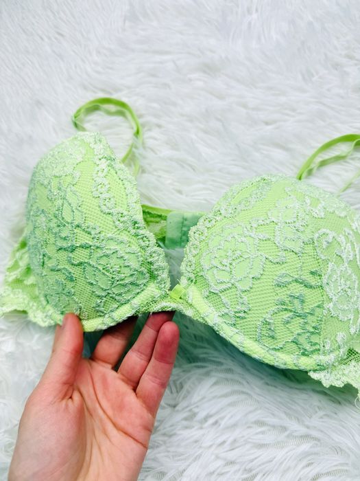 Biustonosz push-up 80A zielony Cubus