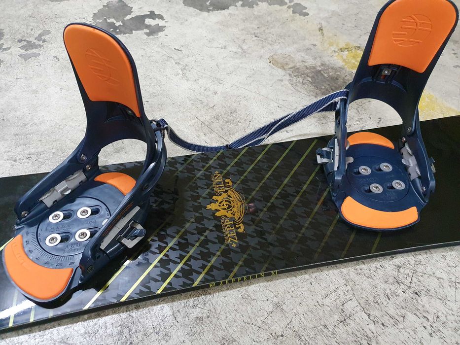 Prancha Snowboard K2 Zeppelin 2007