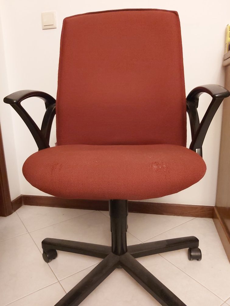 Cadeira de escritorio