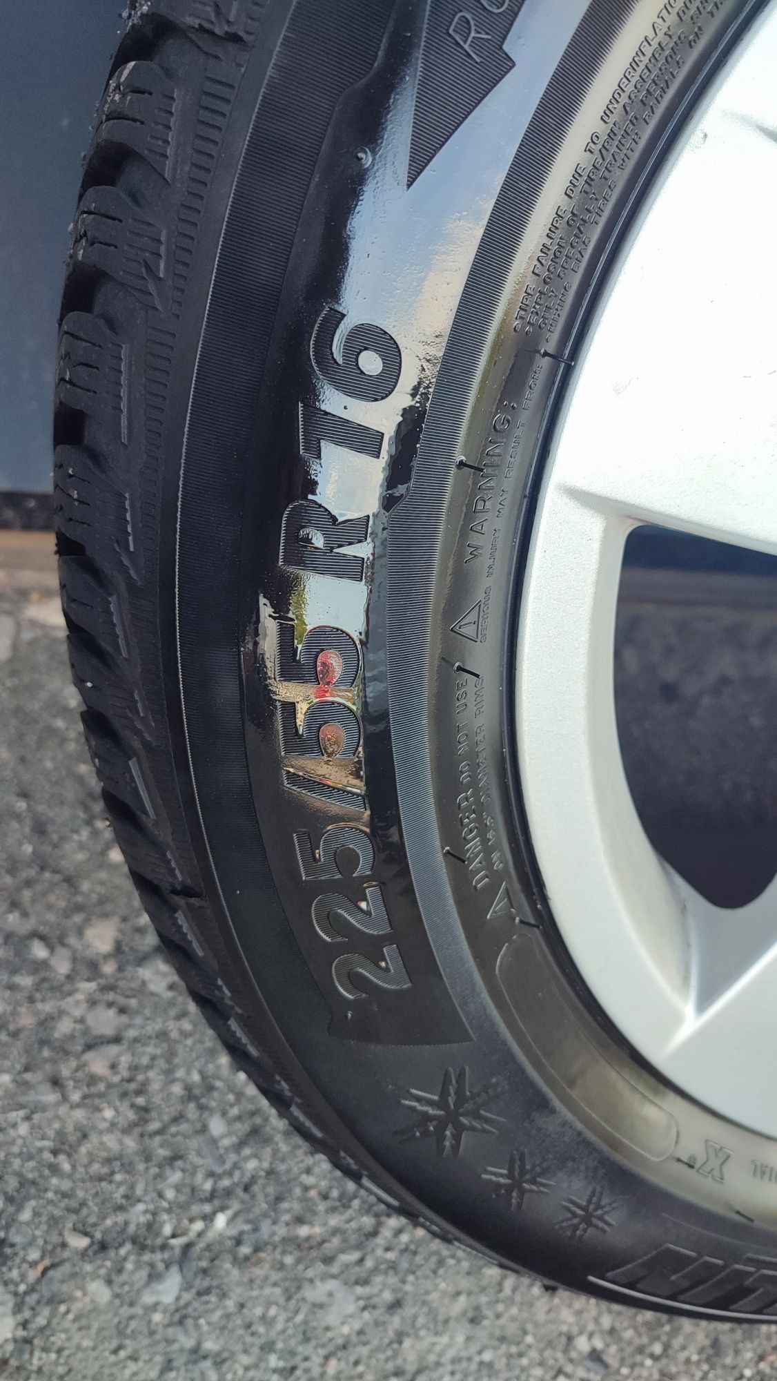 Koła zimowe Bmw E60 E61 225.55.16 Michelin Alpin  2020 rok 8.4mm