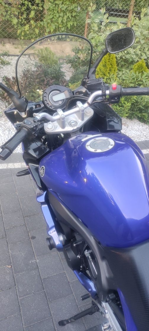 YAMAHA Fazer 600
