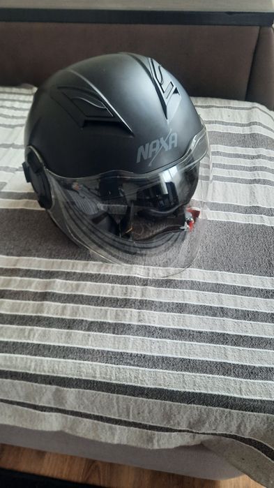 Мотошолом NAXA XL.