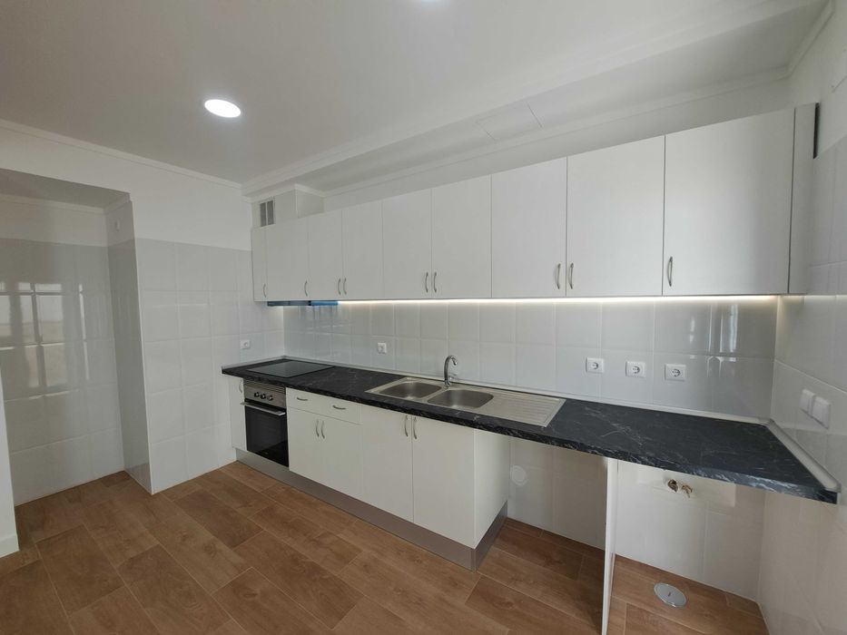 Apartamento T2 com Terraço na Póvoa de Santa Iria