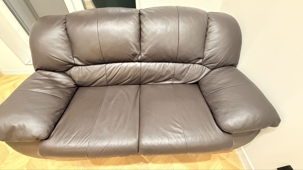 Продам Новый кожанный диван для гостинных или офисов качество ТОП