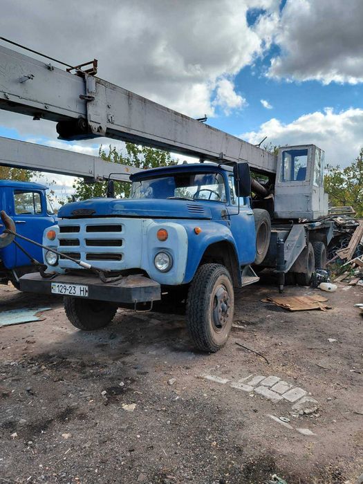 Продам автокран .