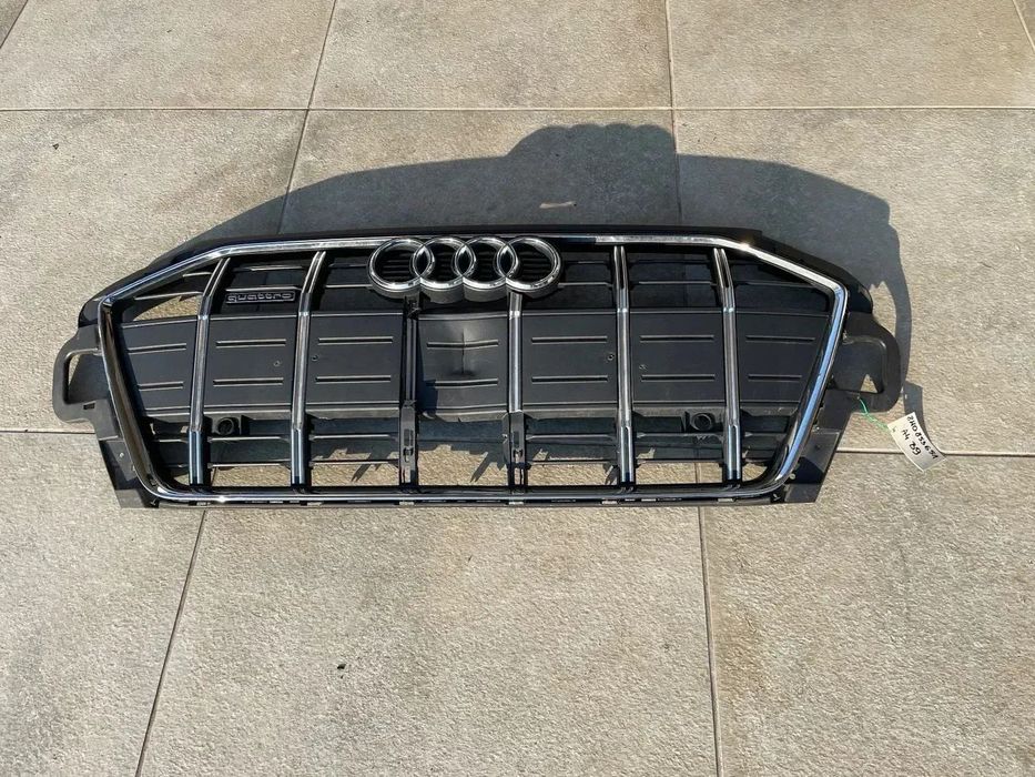 Grill atrapa Audi A4  B9 8W0853651.