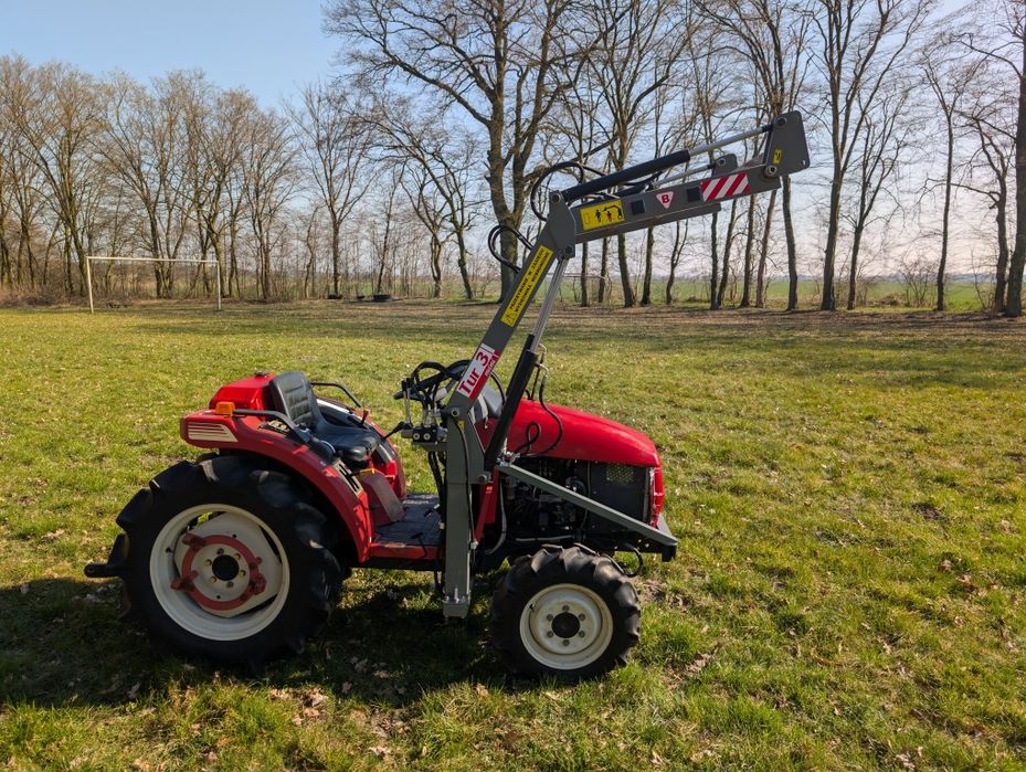 Traktorek Mitsubishi MT205 ISEKI YANMAR KUBOTA 21KM TUR Rewers