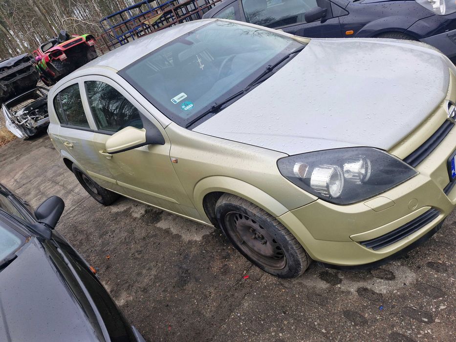 Opel Astra H 1.4 benzyna 90KM w całości na części #205