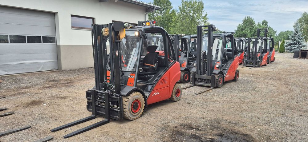 Wózek Widłowy Linde H30T - 4 sekcje - Pozycjoner / przesuw - Stan BDB