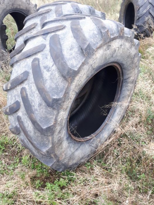 Opony rolnicze 540/65 R28 MICHELIN opona para zdrowe całe bez napraw!