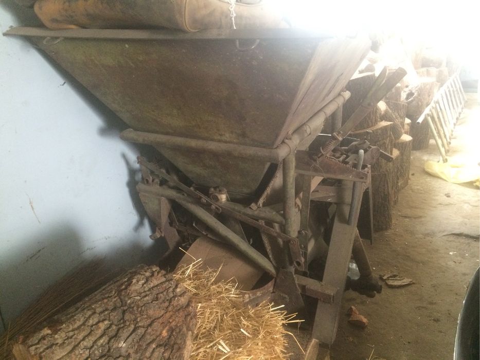 Розкидач мінеральних добрив