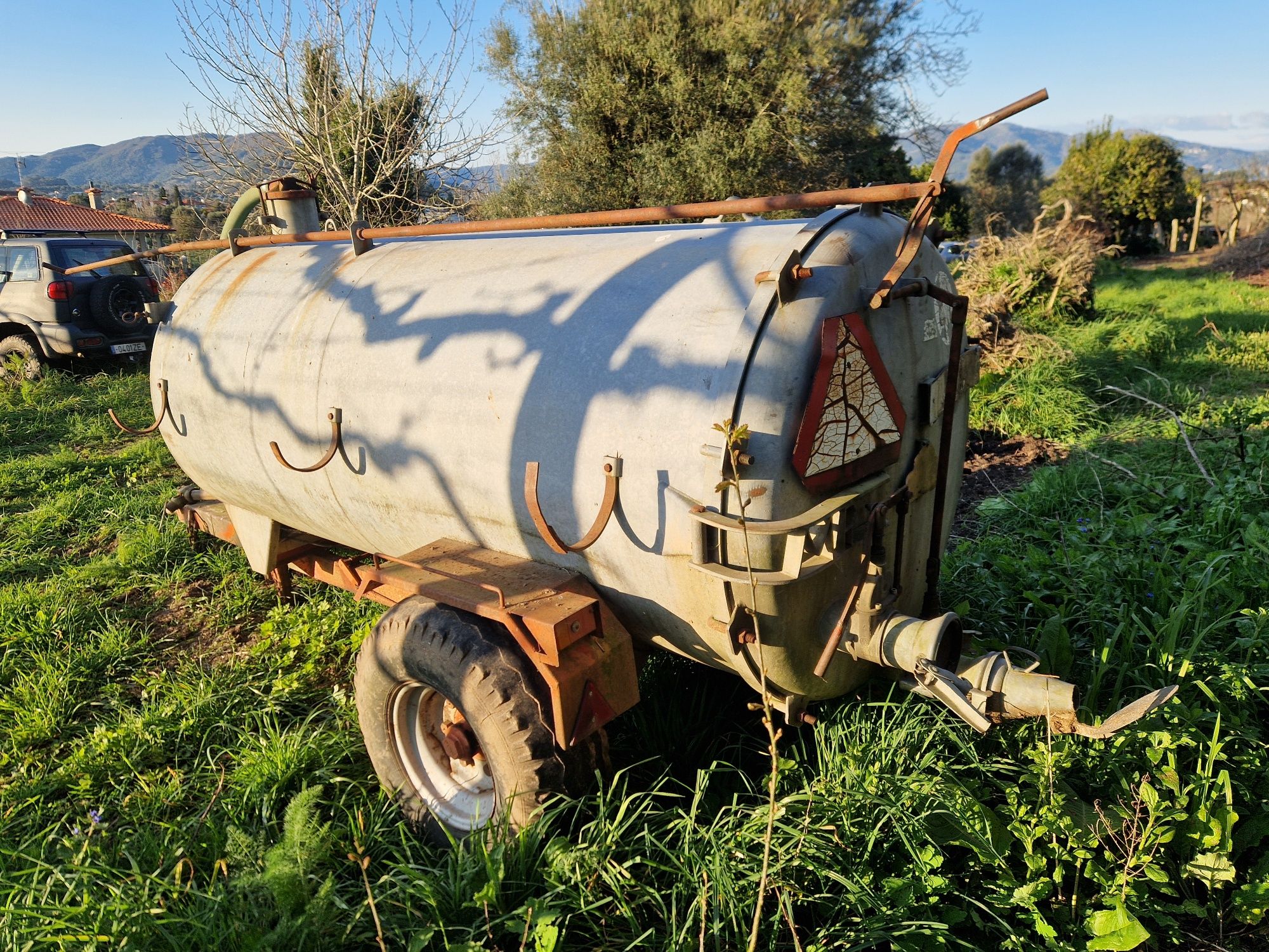 Vendo cisterna 3000l