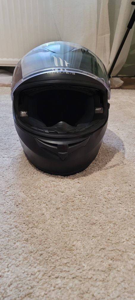 Kask motocyklowy mt Helmet