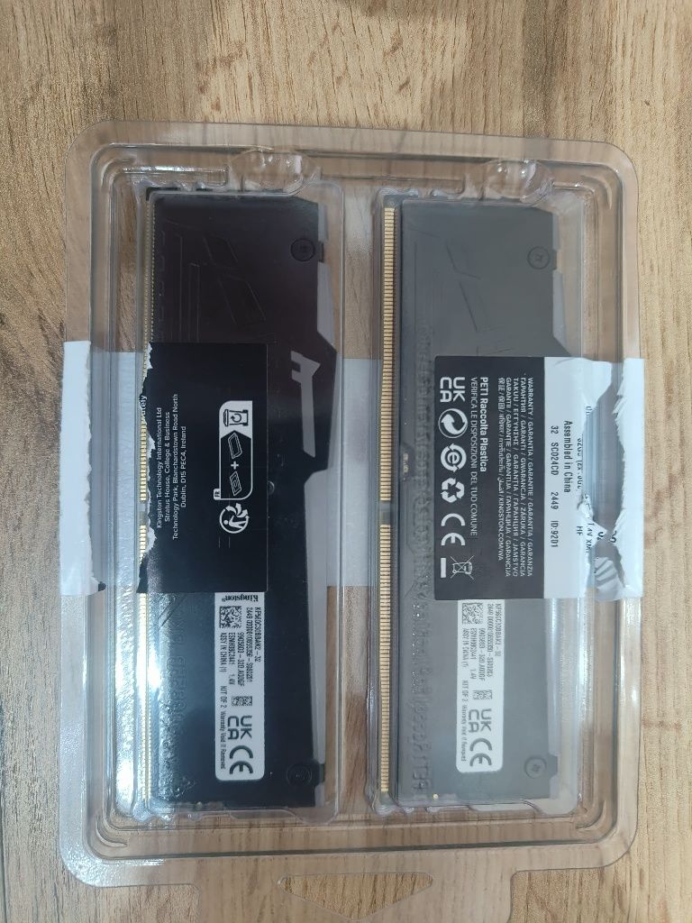 Pamięć Kingston fury beast RGB, DDR5, 32gb, 6000 MHz, cl30