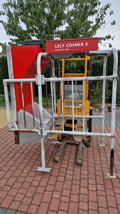 Lely cosmix S stacja dokarmiania