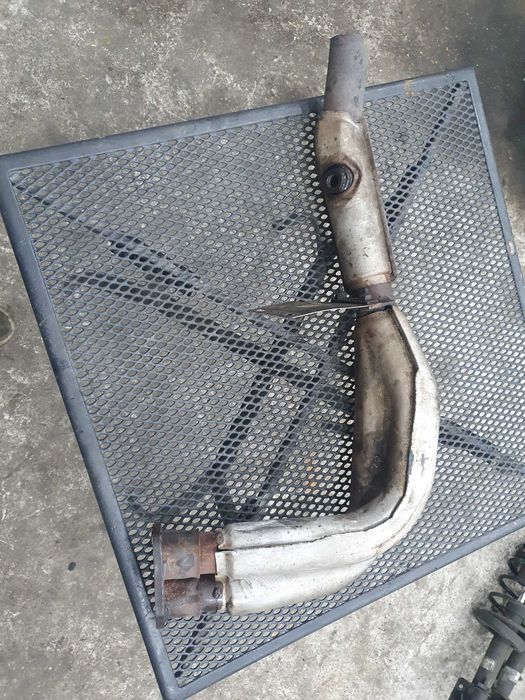 Tlumik portki zlacze Opel Vectra b 2.0 benzyna