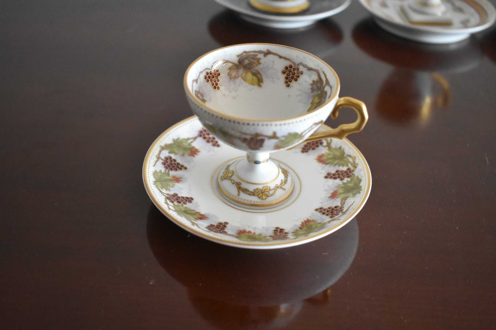 A Rota do Café - Conjunto de 11 chávenas - Maravilhas da Porcelana