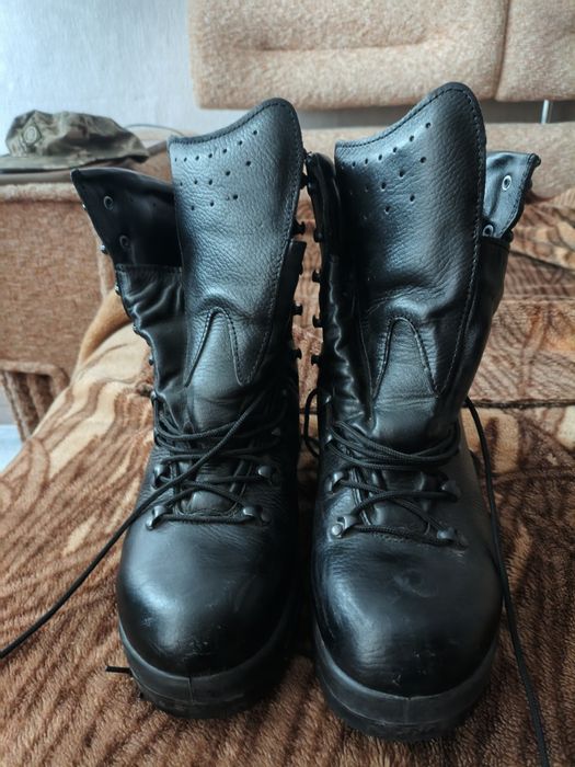 Ботінки зима-осінь шкіряні 27 см устілка