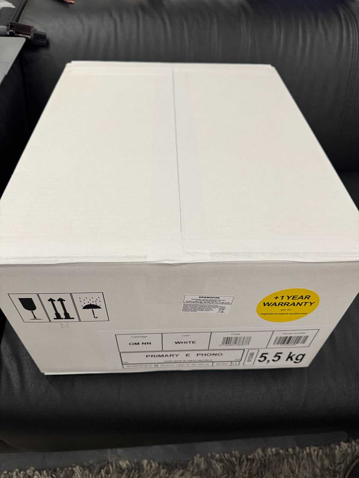 Pro-Ject PRIMARY E Phono | NOWY | Gramofon + przedwzmacniacz | Faktura