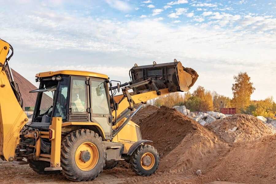 Экскаватор, вывоз мусора, зил, камаз,  песок, отсев, щебень, чернозем