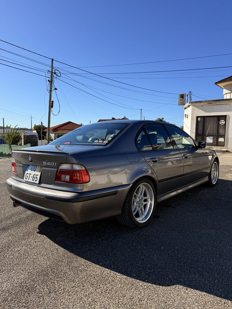 BMW 540i E39 • V8 4.4 • M-Pack