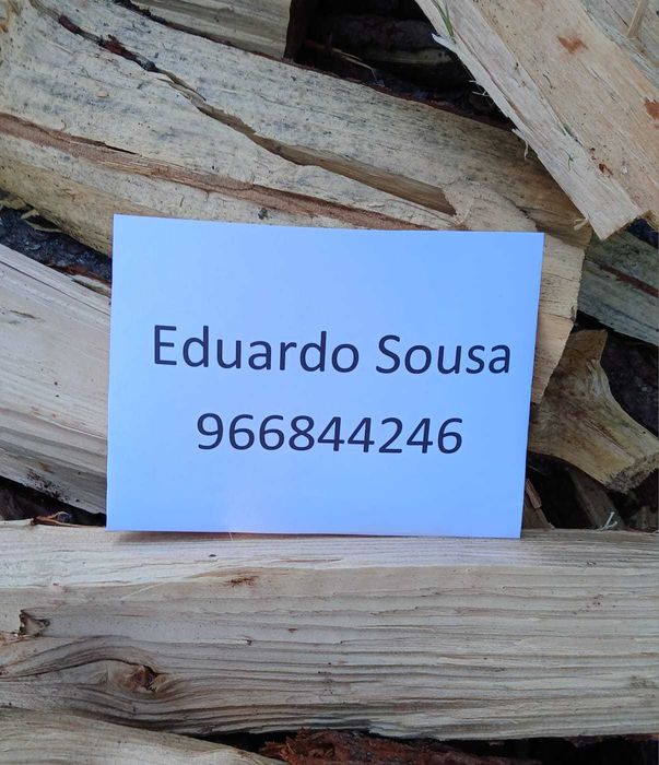 Lenha de pinheiro e carvalho