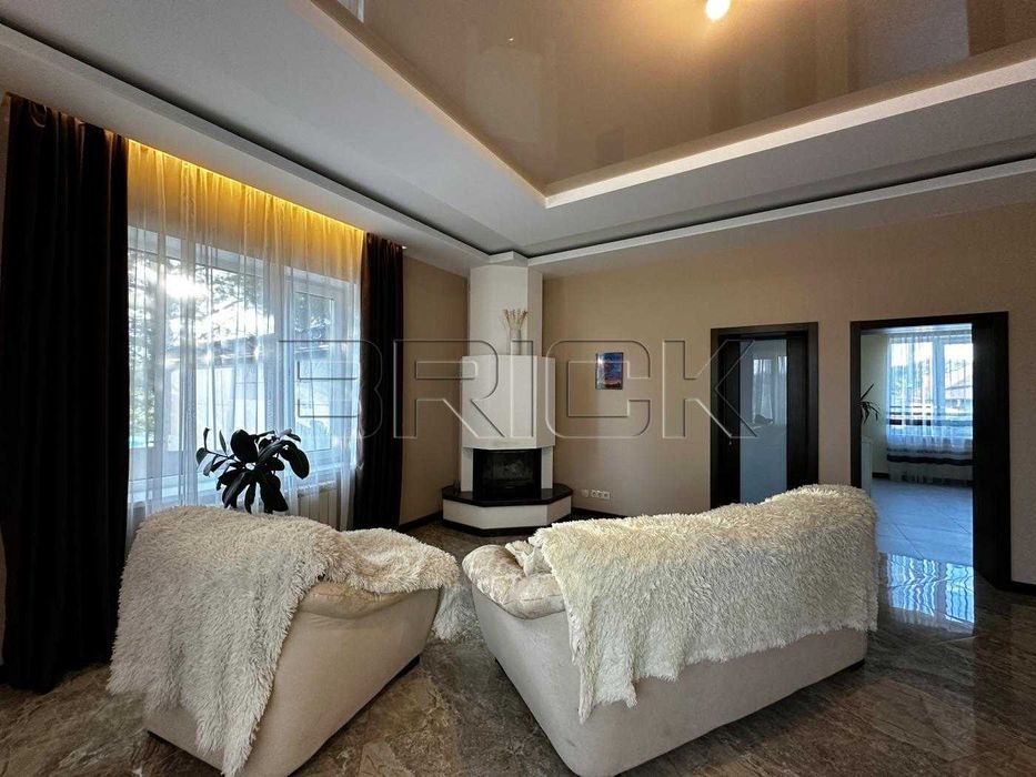 Продаж БудинокКиєво-Святошинський район,Віта-поштова,Вишнева,3 теремки