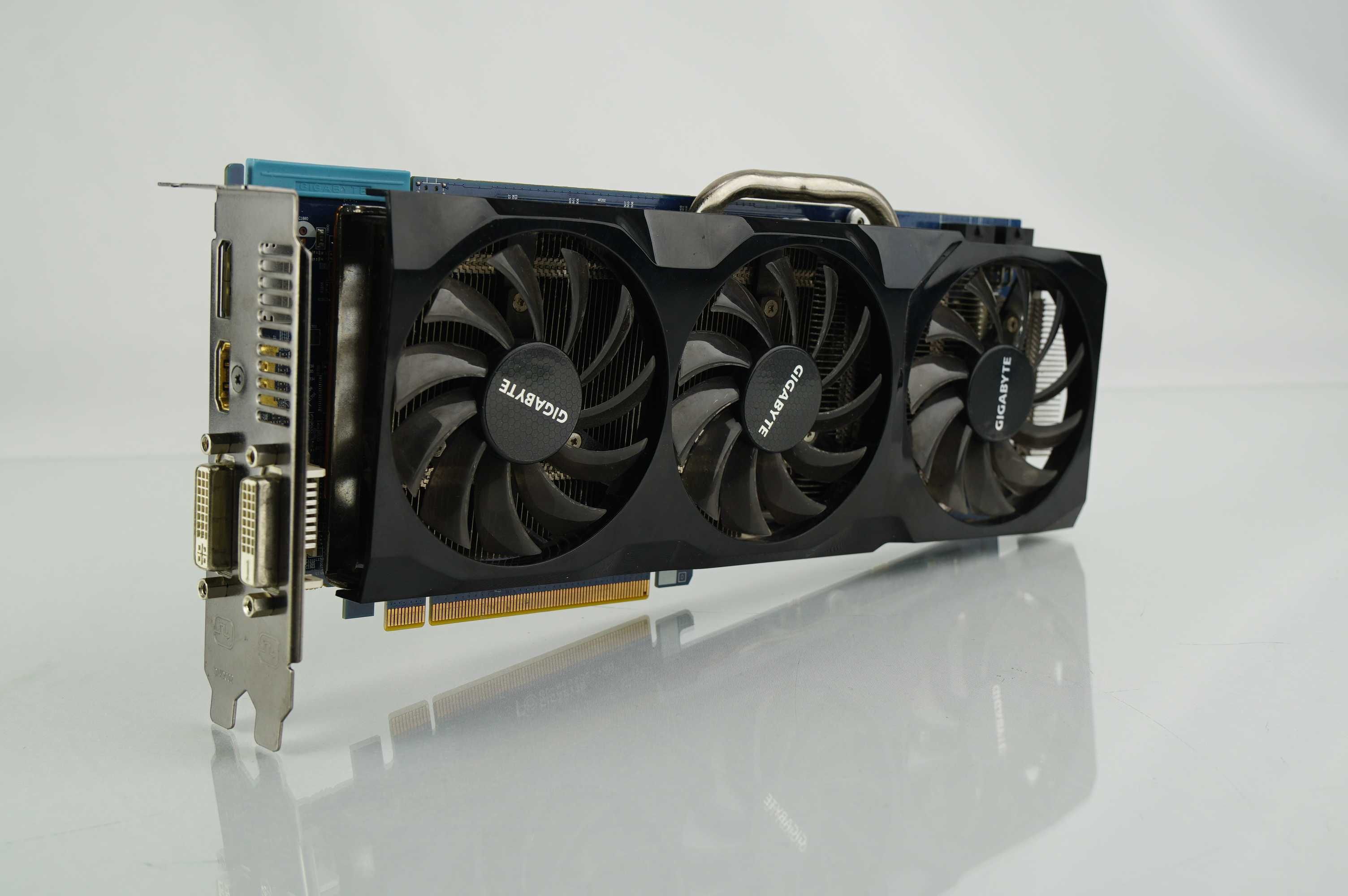 Karta graficzna GIGABYTE Radeon HD 6950 2GB GDDR5 256-bit OC Edition