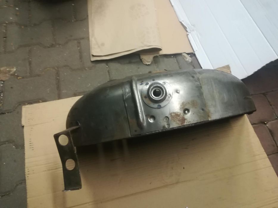 Fiat 126p nadkole lewe przednie wewnętrzne oryginalne