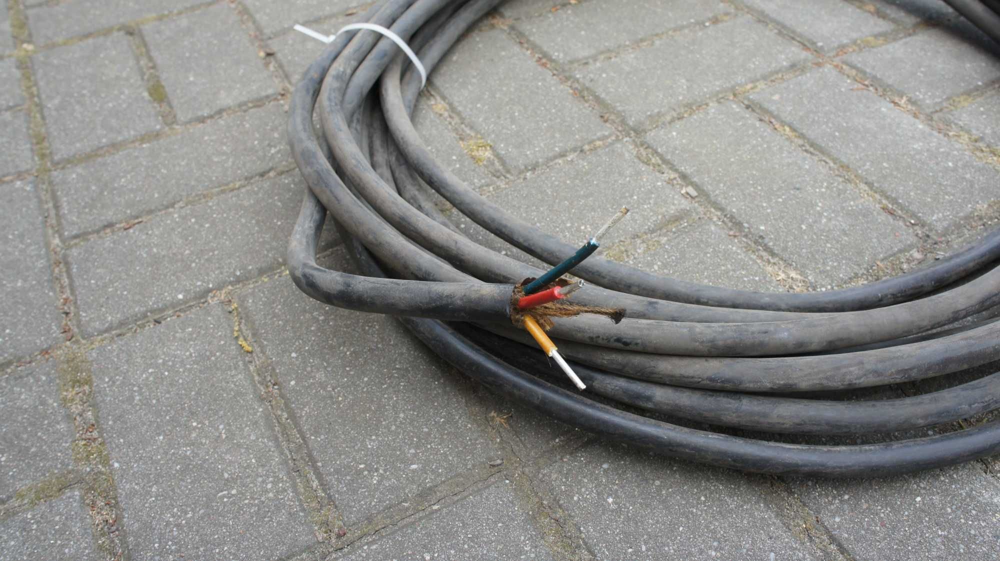 Kabel elektryczny  3 x3  aluminiowy  15 M