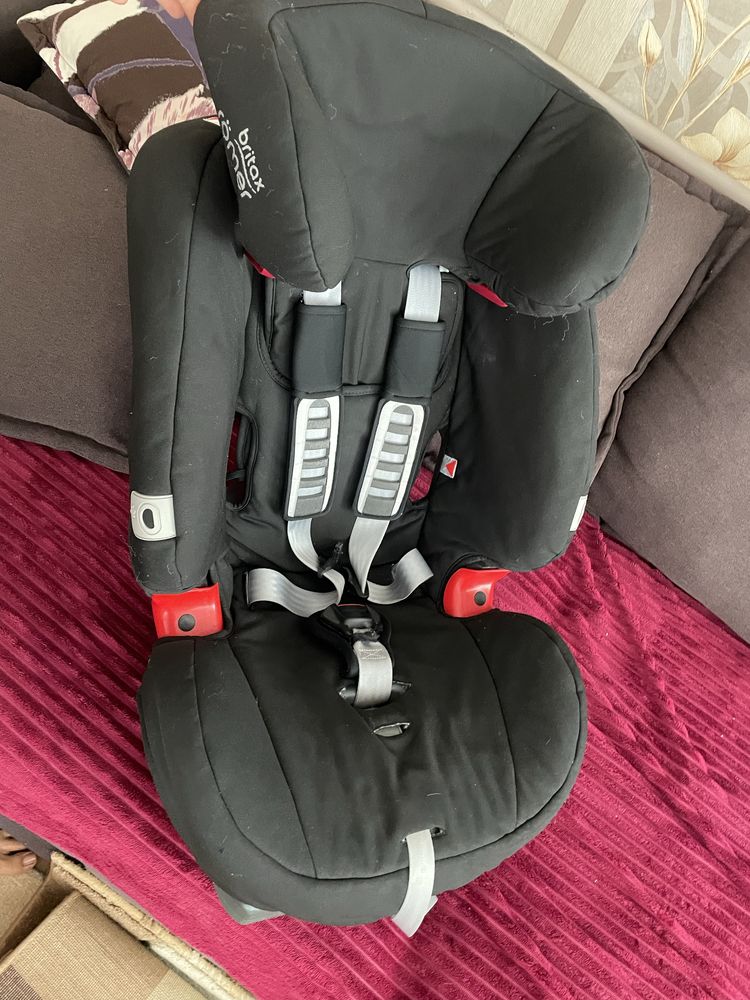 Дитяче крісло Britax Romer Evolva 1-2-3