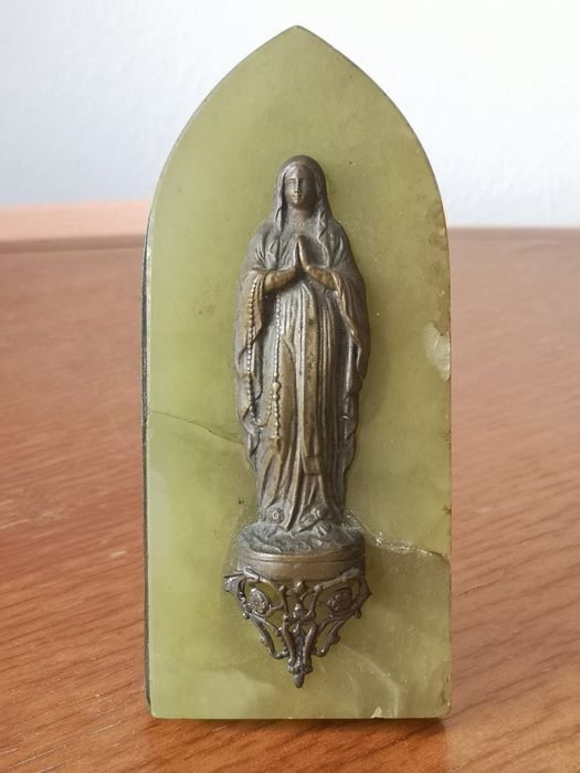 Colecção de objectos religiosos cristãos