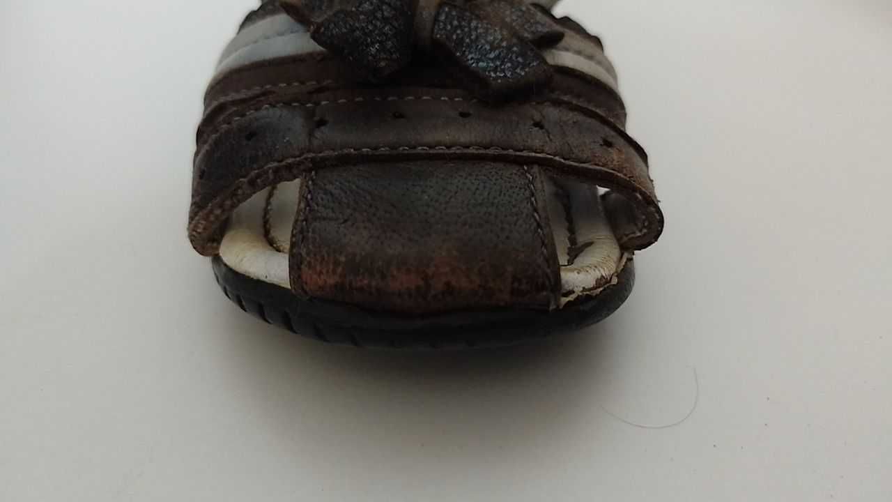 Sandałki Lasocki czarne w rozmiarze 20 (13 cm)